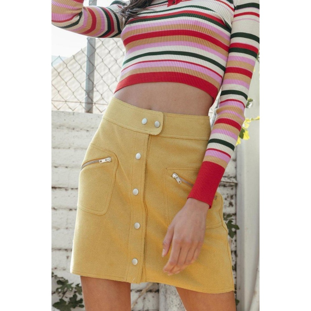 SUEDE-LIKE MINI SKIRT